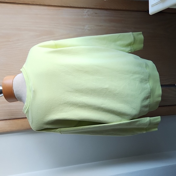 Eddie Bauer Light Green Crewneck Sweatshirt Size Medium - Picture 2 of 5